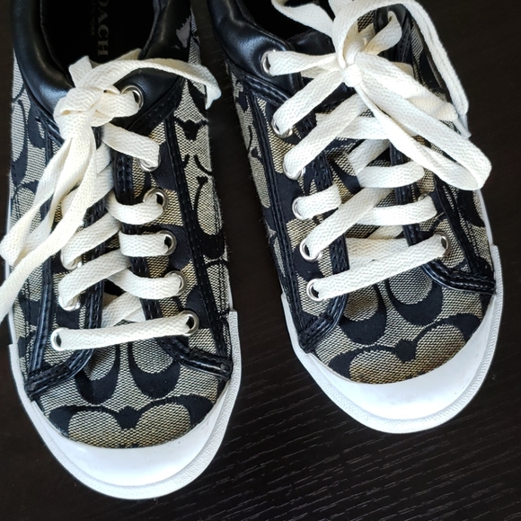 Coach shoes - Picture 4 of 12